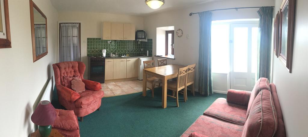 Cornamona Mellottes B&B المظهر الخارجي الصورة